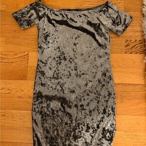 Forever 21 Gray Crushed Velvet Off-Shoulder Mini Dress